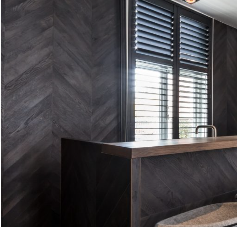 wandafwerking door B2B Interiors